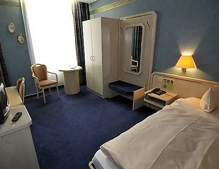 Parkhotel 호텔 3*