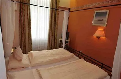 Parkhotel Ξενοδοχείο 3*